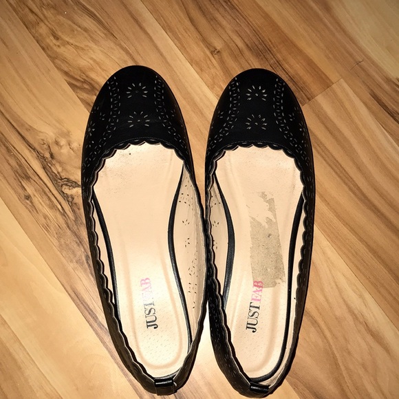 Flats - Picture 1 of 3